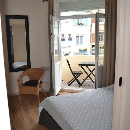 Suit'home A 1 Minute De La Plage Avec Garage Privatif